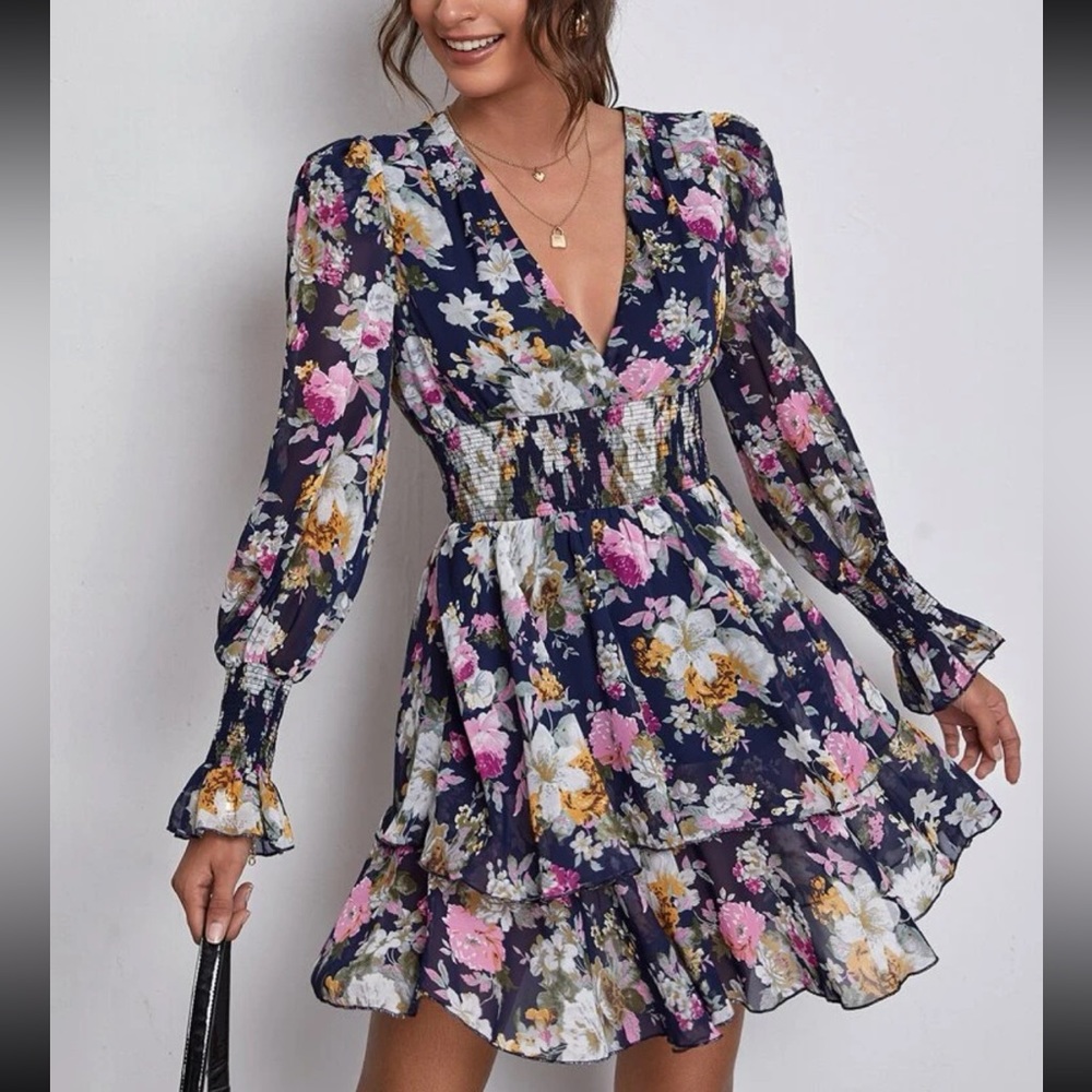 V shaped puff sleeve floral dress